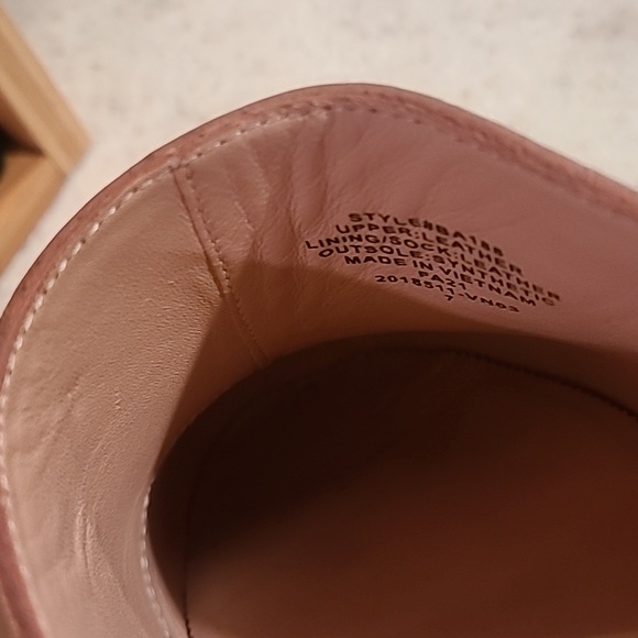 JCREW Leather Clogs size 7 - Picture 7 of 10